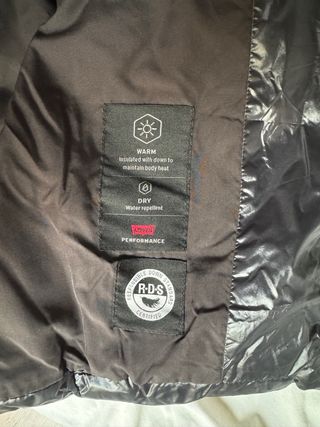 Chaqueta Levis de plumas 