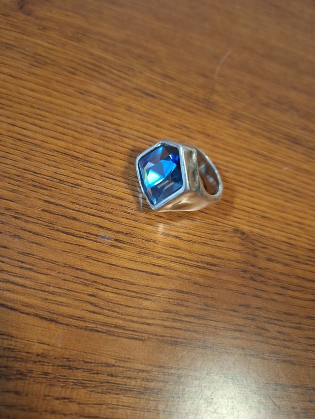 Anillo y pulsera de "uno de 50"