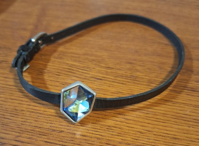 Anillo y pulsera de "uno de 50"