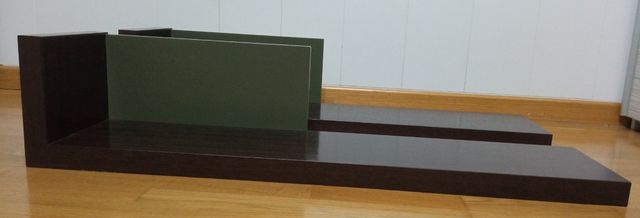 Estanterías de madera wengue