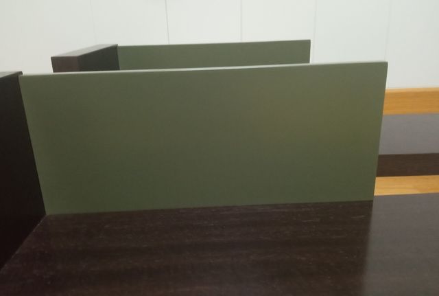 Estanterías de madera wengue