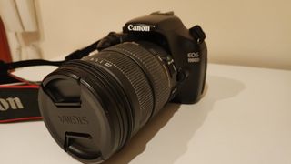Camara Canon y teleobjetivo