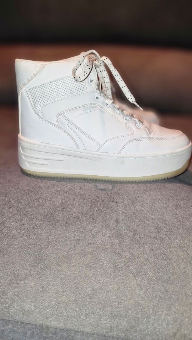 Zapatillas abotinadas blanco Bershka 39