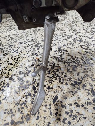 Caballete lateral para Suzuki gsr