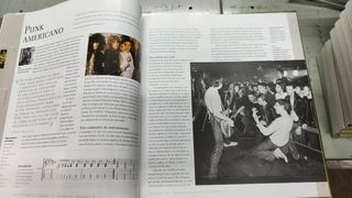 Canciones de Oro. Libros, CDs y DVDs