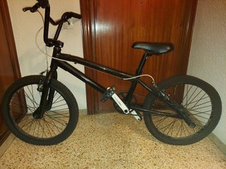 BICICLETA BMX TALLA 20
