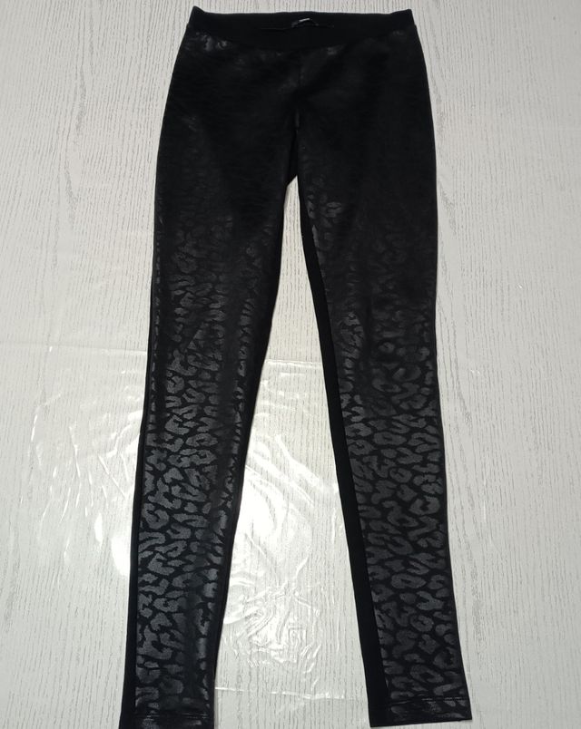Pantaloni/ leggins