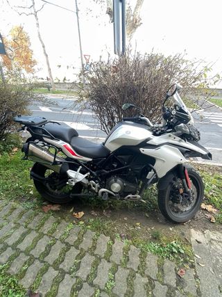 MOTO BENELLI TRK 502 X