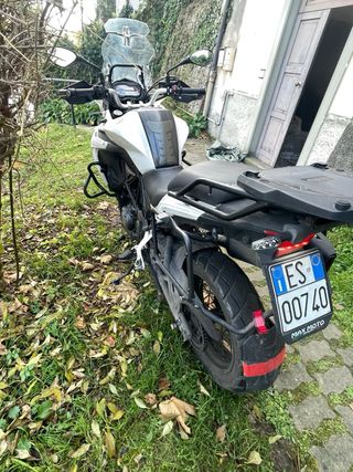 MOTO BENELLI TRK 502 X