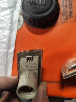 Intermitentes aleta opel corsa D