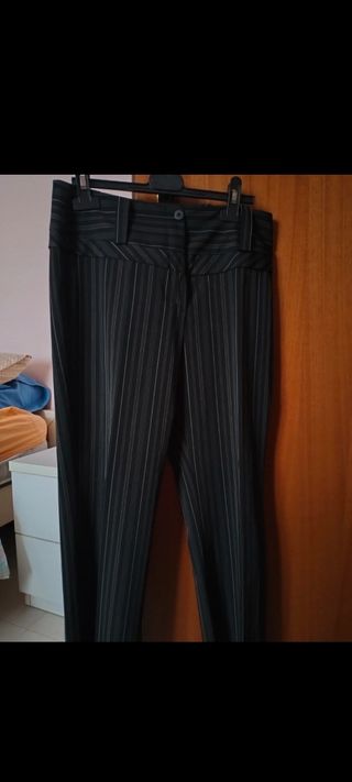 Pantalone nero a righe