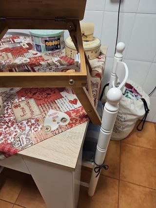 Atril, Mesa ordenador, desayuno y lectura plegable