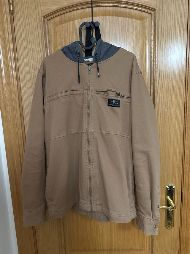 Chaqueta Hawk americana. Escucho ofertas.