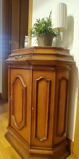 Mueble Clásico