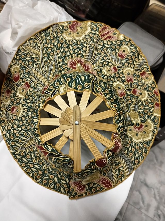 Abanico/sombrero ruso