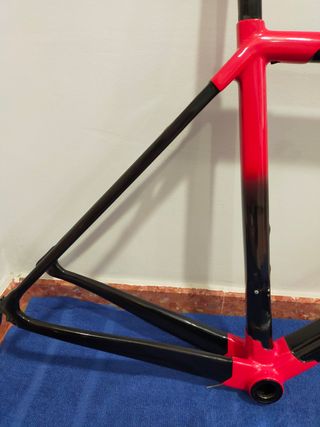 Cuadro bicicleta carretera colnago c64