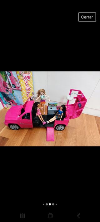 Limusina Barbie + 3 muñecas