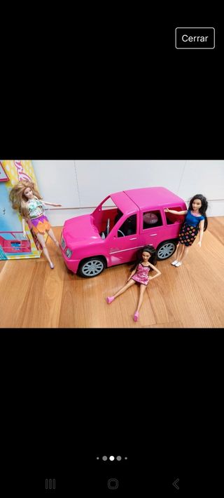 Limusina Barbie + 3 muñecas