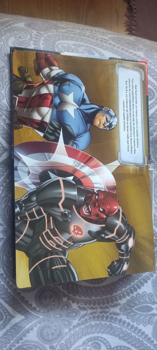 Libro juego Marvel