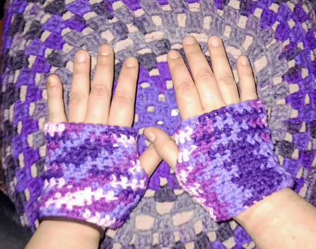 Guanti senza dita fatti a mano