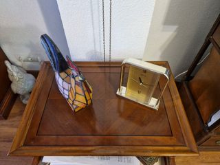 Mesa auxiliar o telefornera.