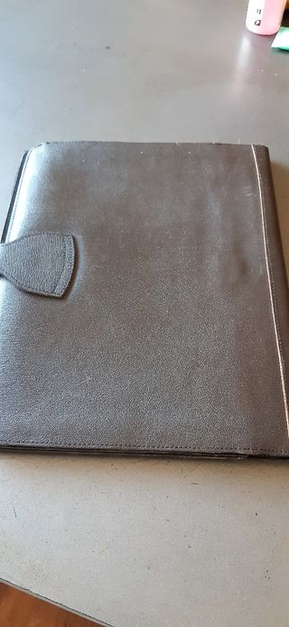 Cartera de piel argentina. Documentos 
