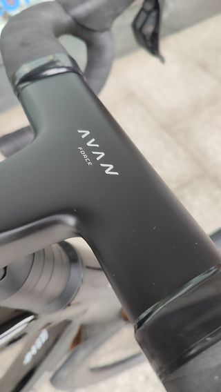 BERRIA BELADOR PRO ULTEGRA Di2 2026