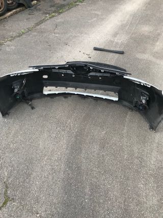 Parachoques defensa delantera Toyota Prius 2012