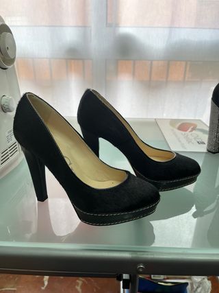 Zapato piel pelo potro