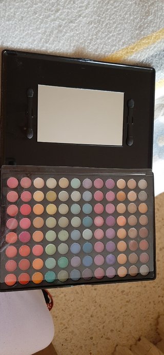 Paleta sombras maquillaje principiantes