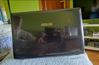 Portátil I3 con 8 gigas de RAM