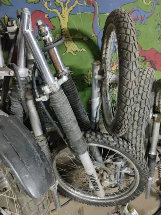 Despiece completo Yamaha dt 125 y tw200