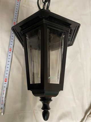 Farol exterior con cadena