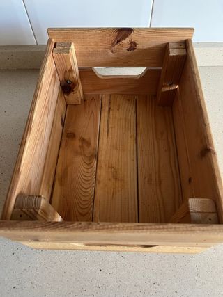 Caja de madera de ikea