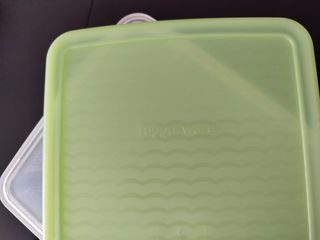 Set contenitori Tupperware 