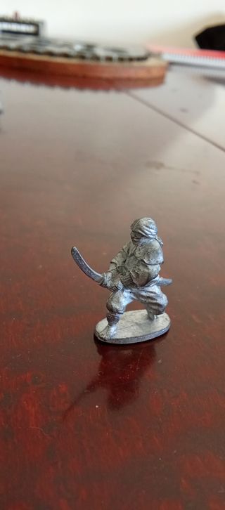 48 ninjas fundición metal