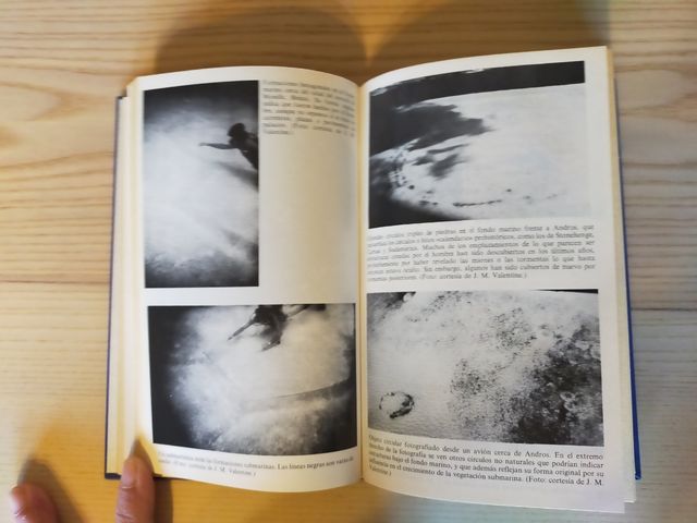 Charles Berlitz. 2 Libros de tapa dura.