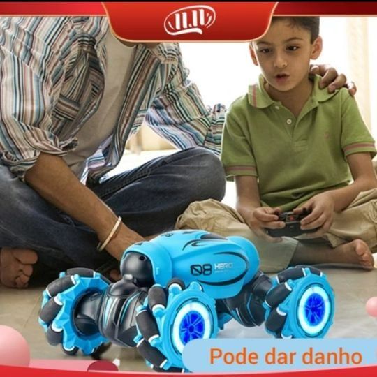 COCHE TELEDERIGIDO CON DOBLE FUNCION CON LA MANO Y