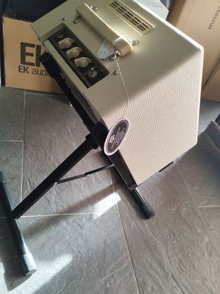 (Nuevo) Soporte Amplificador Admira (MXS022)