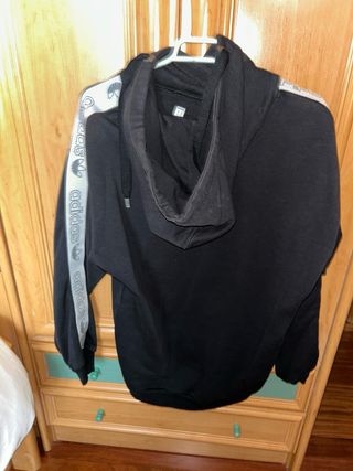 Sudadera adidas 