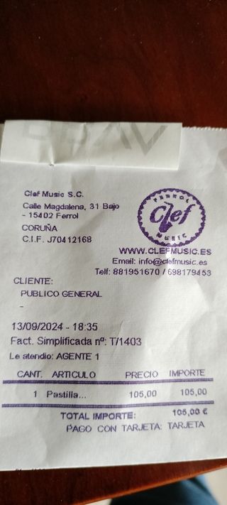 Guitarra electroacústica Samick