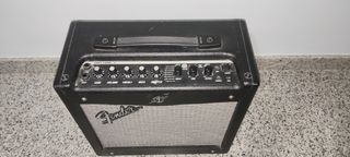 Fender Mustang I V.2
