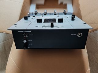Mesa de mezclas vestax pmc 05 pro sl