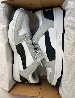 Zapatillas nuevas de Puma, talla 43