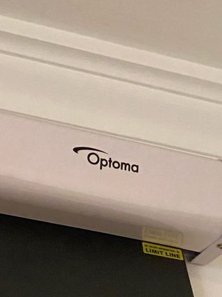 Pantalla de Proyeccion Optoma