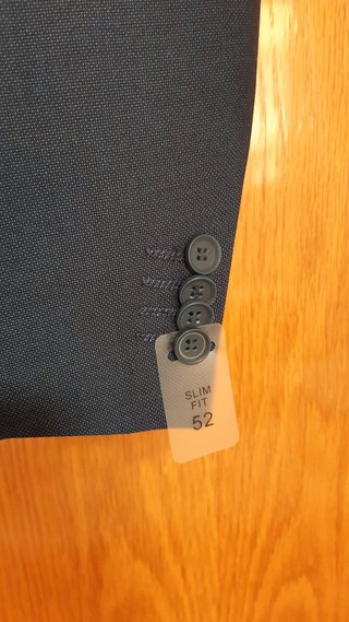 TRAJE HOMBRE AZUL MARINO - A ESTRENAR