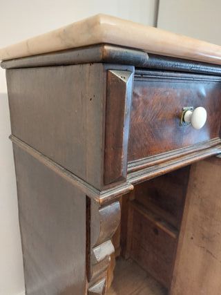 Mesilla cajonera antigua