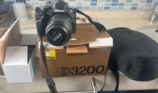 CAMARA DE FOTOS NIKON mod. D3200