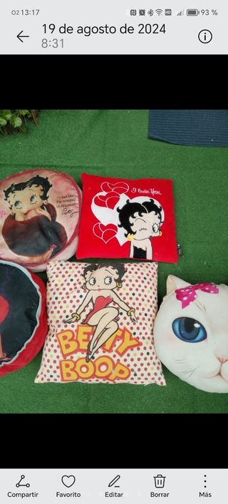 Lote peluches y cojines