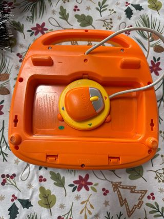 Ordenador infantil con muchas actividades